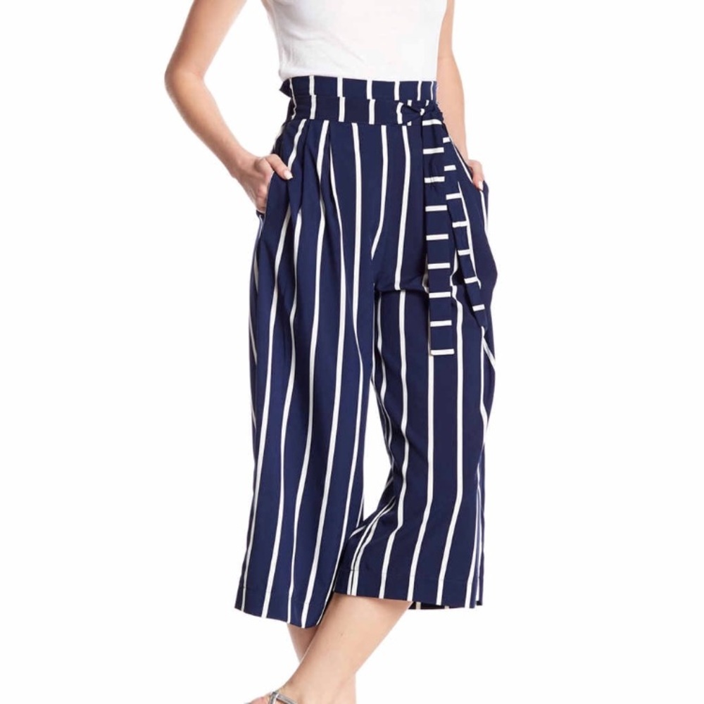 Wide leg cutoff pant